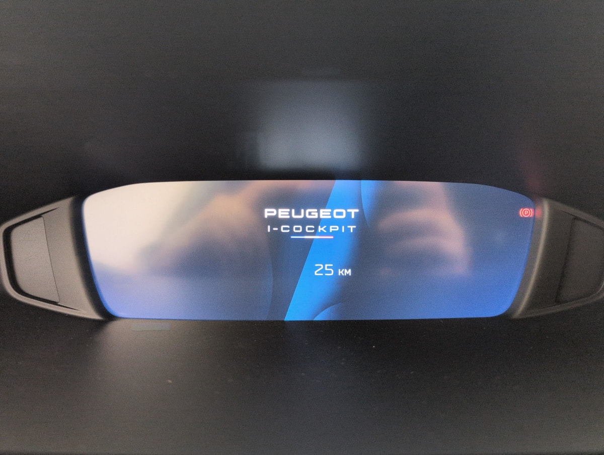 Peugeot 308 — photo 24