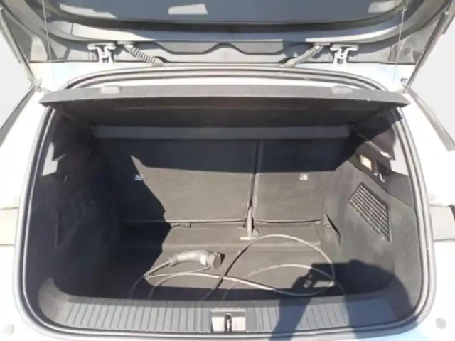 Renault Megane e-tech electric ev60 130ch evolution er super charge — photo 24