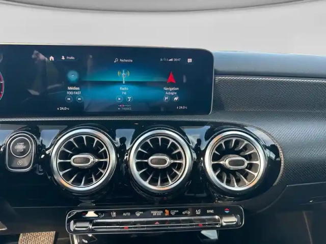 Mercedes Classe A 180 d 116ch amg line 7g-dct — photo 30