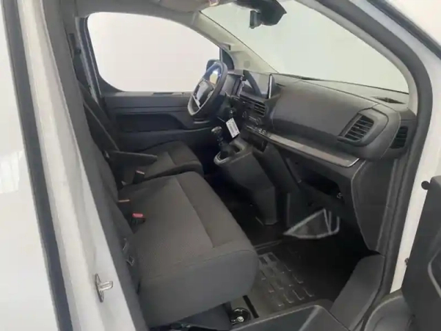 Peugeot Expert fg m 2.2 diesel 150ch pack premium connect — photo 10