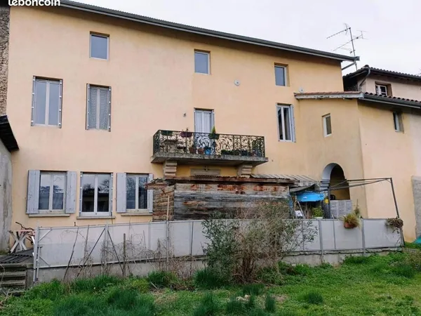 Immeuble 487 m²