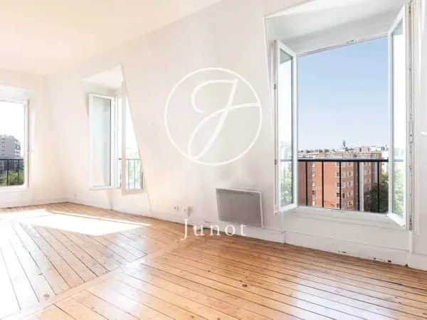 Paris 17e - RUE NAVIER / PORTE DE SAINT-OUEN - Appartement à louer - 2 pièces vide - 34,15m² loi Car
