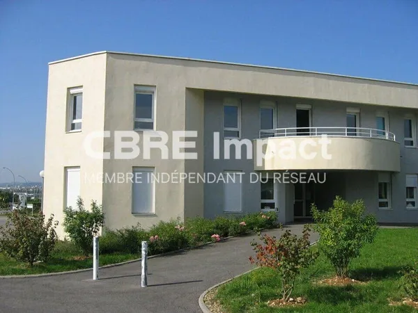 Bureaux 2 pièces 151 m²