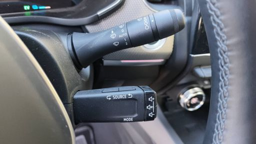 Renault Arkana 1.6 E-Tech 145 Hybride EDC - Techno – 2025 – 7112 km – Hybride essence – Boîte Automatique — photo 5