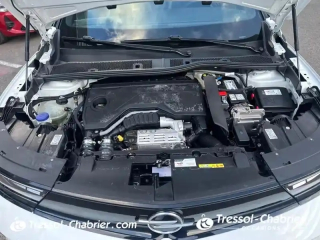 Opel Mokka 1.2 turbo hybrid 145 ch e-dct6 edition — photo 7