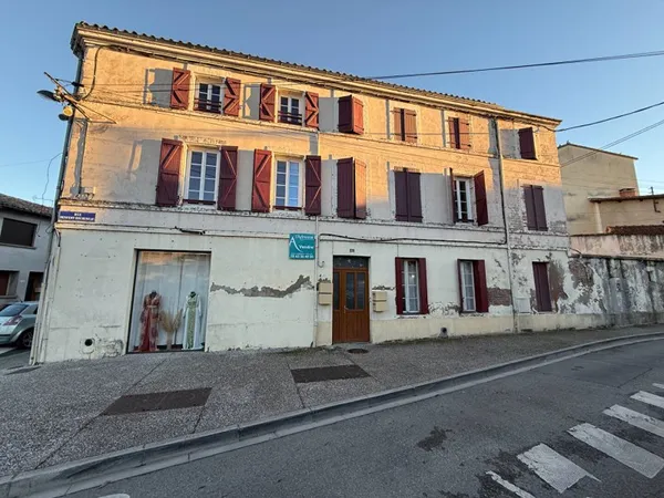 Gaillac. Immeuble de rapport à usage locatif