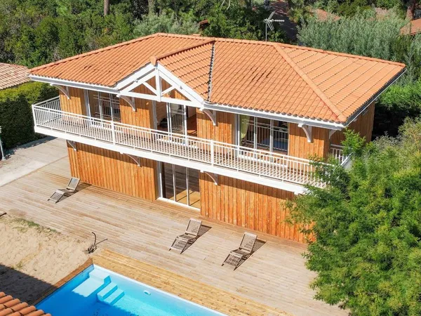 Maison individuelle 5 pièces 140 m²