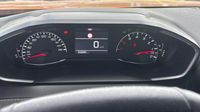 Peugeot 2008 1.5 BlueHDi 110ch S&S Allure — photo 10