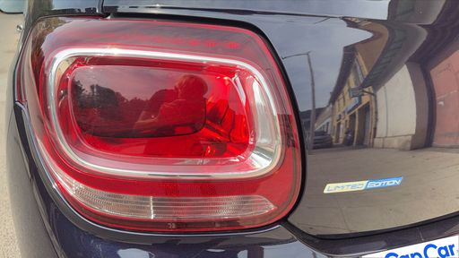 DS DS3 Cabriolet 1.2 PureTech 110 EAT6 - Ines De La Fressange – 2017 – 56442 km – Essence – Boîte Automatique — photo 2