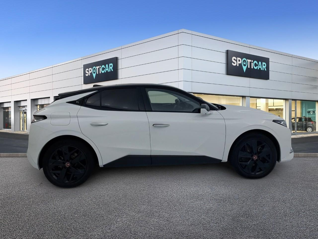 Ds Ds 4 hybride e-tense 225 eat8 performance line+ — photo 4