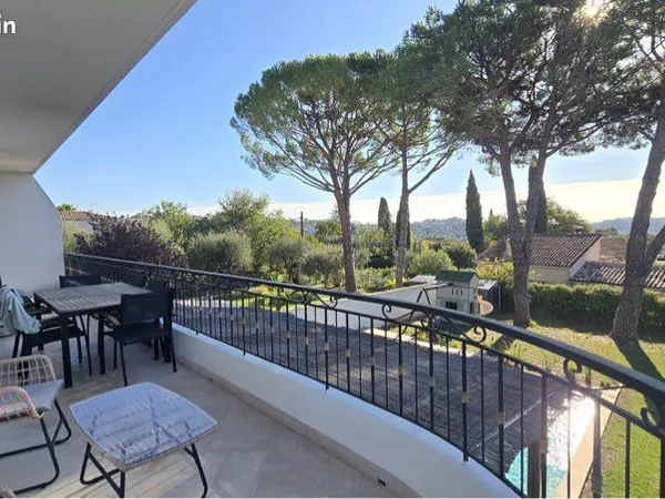 Appartement - Villa de standing de 86m2 - Terrasse de 36m2, vue montagnes