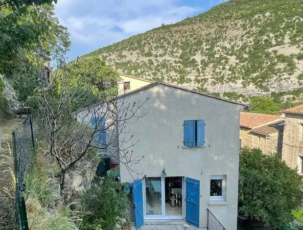 Maison individuelle 110m2 sur 565 m2 de terrain