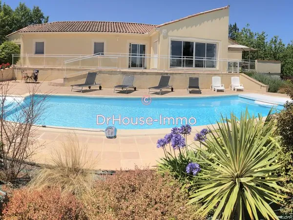 Maison 8 pièces 200 m²