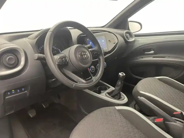 Toyota Aygo 1.0 vvt-i 72 design — photo 13
