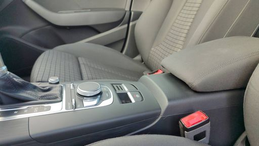 Audi A3 Sportback 1.5 TFSI 150 S-Tronic 7 - Sport – 2019 – 84130 km – Essence – Boîte Automatique — photo 10
