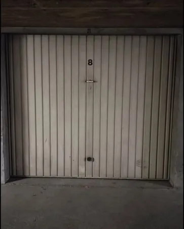 Garage box fermé