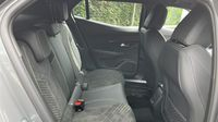 Peugeot 2008 1.2 Hybrid 145ch GT Exclusive e-DCS6 — photo 20