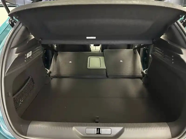 Peugeot 308 electrique 55 kwh 156ch — photo 24