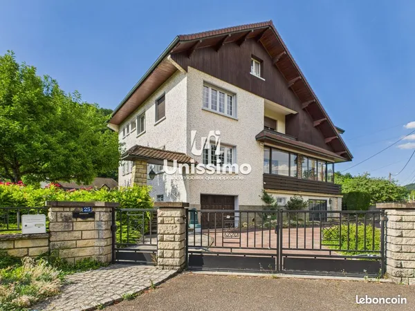 Propriété 11 pièces 295 m²