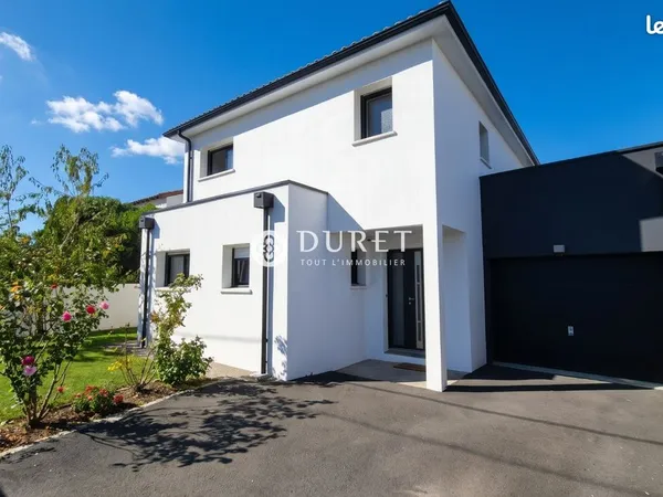 Maison 6 pièces 130 m²