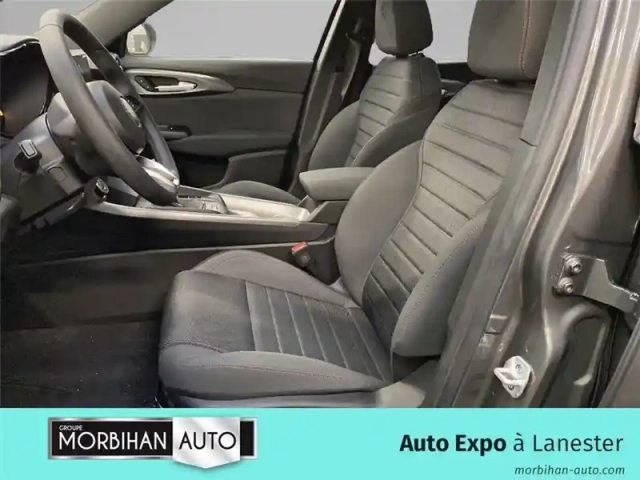 Alfa Romeo Tonale 1.5 hybrid 130 ch tct7 — photo 47