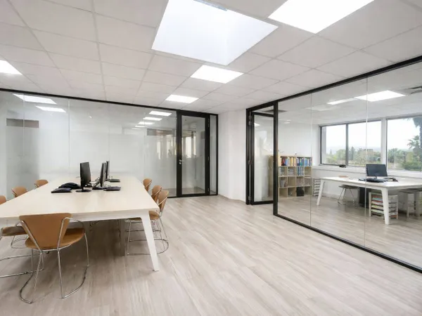 Bureaux 212 m²