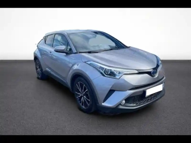 Toyota C-Hr hybride distinctive — photo 8