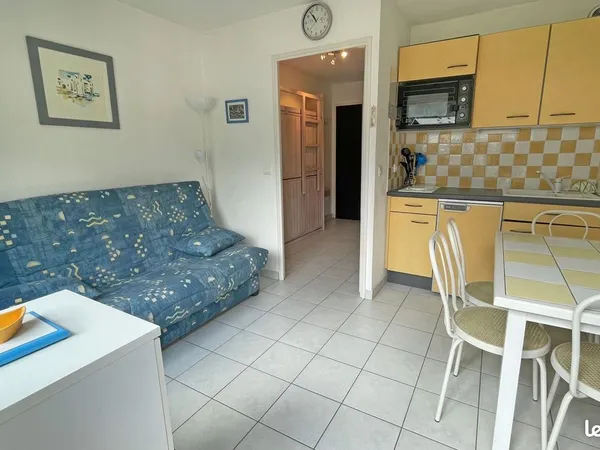 Studio 1 pièce 18 m²