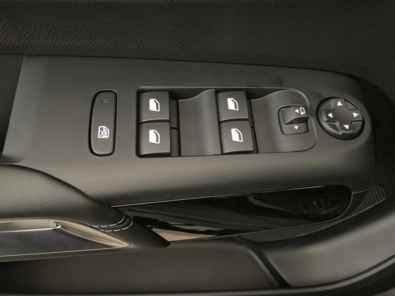 Citroën C5 Aircross hybride 145 e-dcs6 max — photo 20