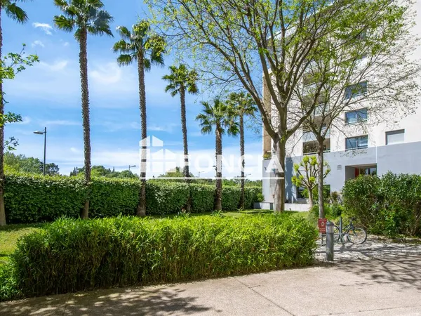 Castelnau-le-Lez — Bel appartement T3 lumineux avec grande terrasse, garage et vue dégagée