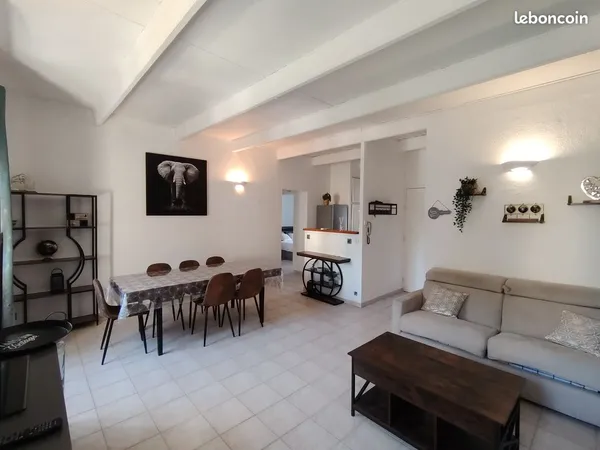 Logements meublés au mois à Orange - Studio à maison 15 pers