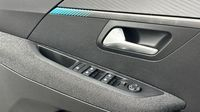 Peugeot 208 1.2 PureTech 100ch S&S Style — photo 19