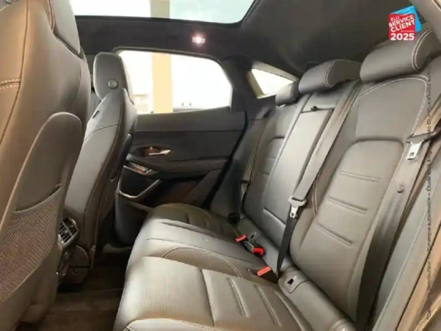 Jaguar E-Pace p300e phev 309ch r-dynamic hse — photo 8
