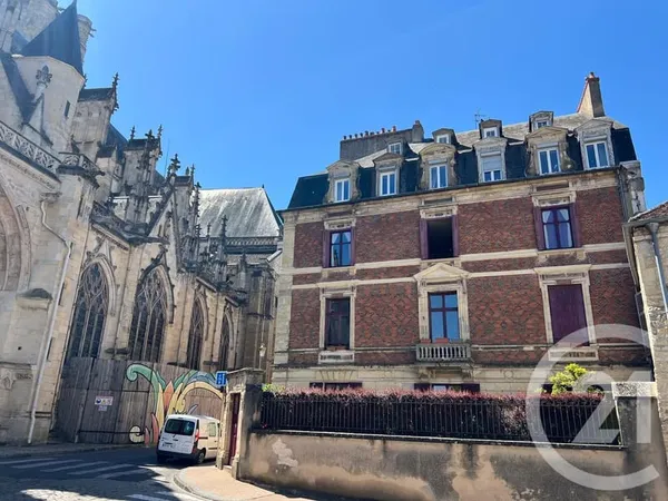 Appartement 4 pièces 89 m²
