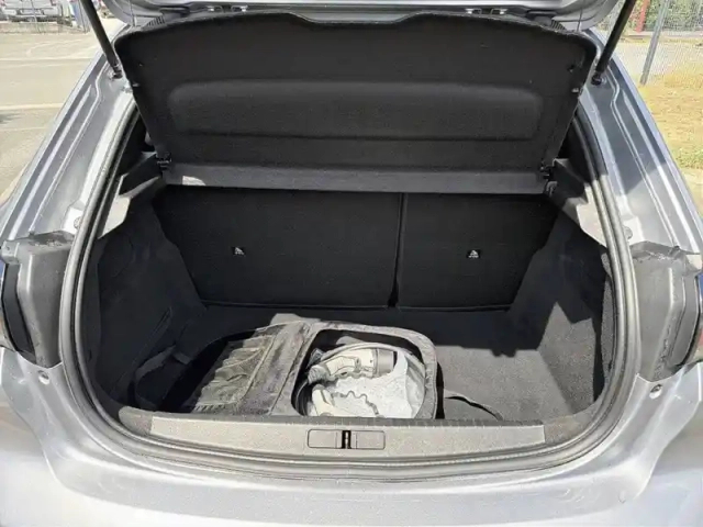 Peugeot 208 electrique 50 kwh 136 — photo 6