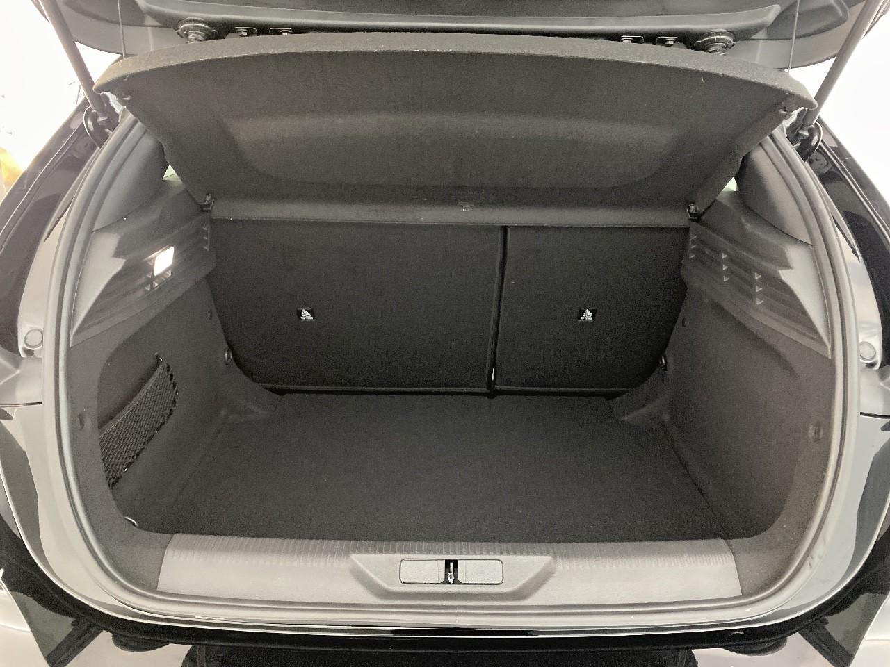 Peugeot 308 hybrid 136 e-dcs6 allure — photo 6