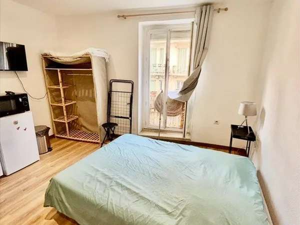 Studio meublé à louer