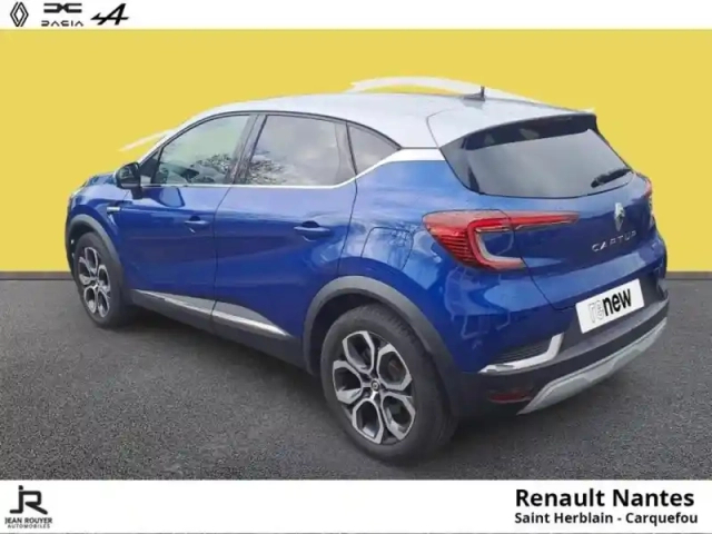 Renault Captur 1.6 e-tech hybride rechargeable 160ch techno — photo 6