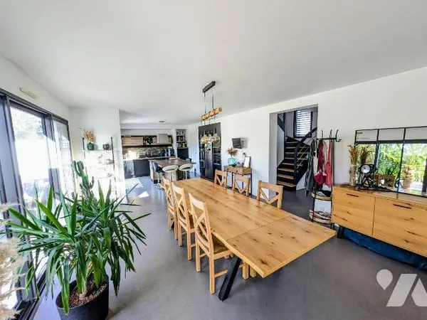 Maison 6 pièces 152 m²