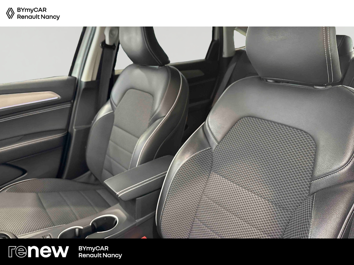 Renault Arkana E-Tech hybride 145 - 22 — photo 11