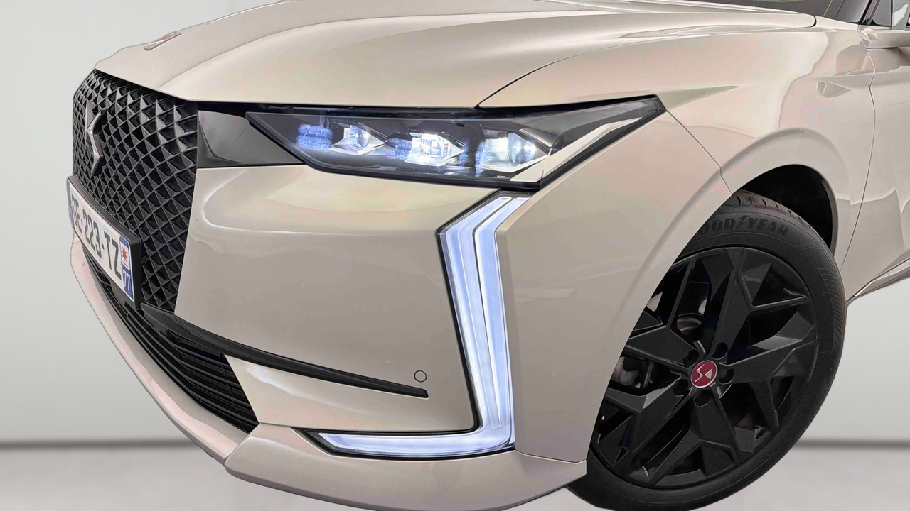 DS 4 PureTech 180 EAT8 — photo 27