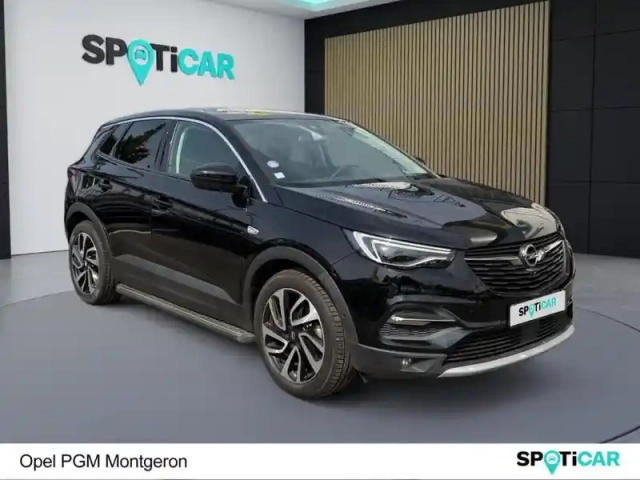 Opel Grandland X 1.2 turbo 130ch ultimate bva — photo 22