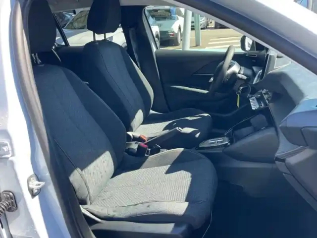 Peugeot 208 hybrid 110 ch e-dcs6 — photo 27