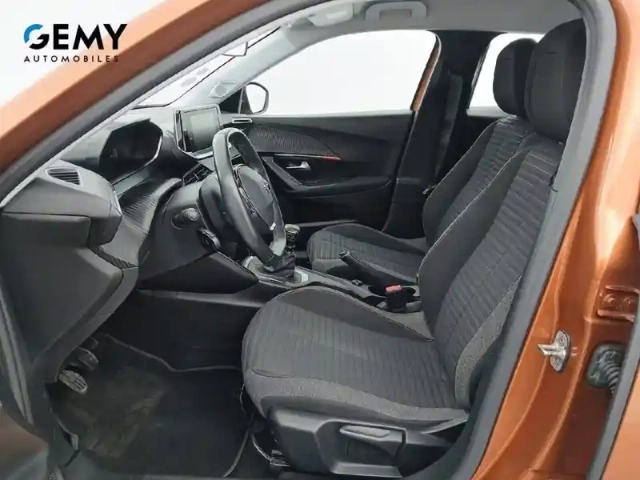 Peugeot 2008 puretech 100 s&amp;s bvm6 — photo 9