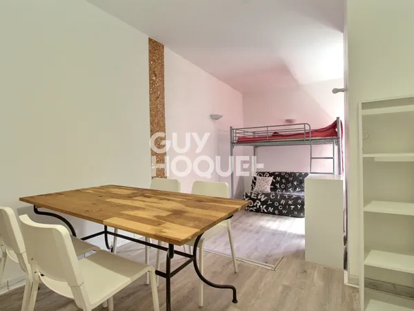 Appartement à louer de 1 pièce - meublé