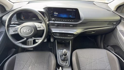 Hyundai Bayon 1.0 T-GDi MHEV 100 - Creative – 2022 – 52200 km – Hybride essence – Boîte Manuelle — photo 25