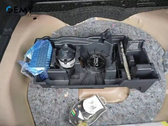 Citroën C4 puretech 100 s&amp;s bvm6 — photo 17