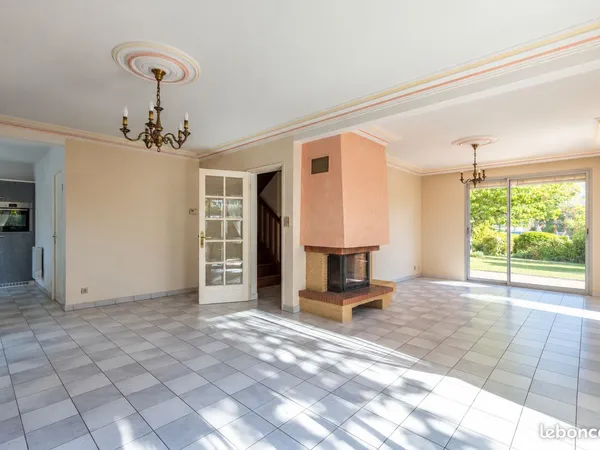 Maison 6 pièces 122 m²