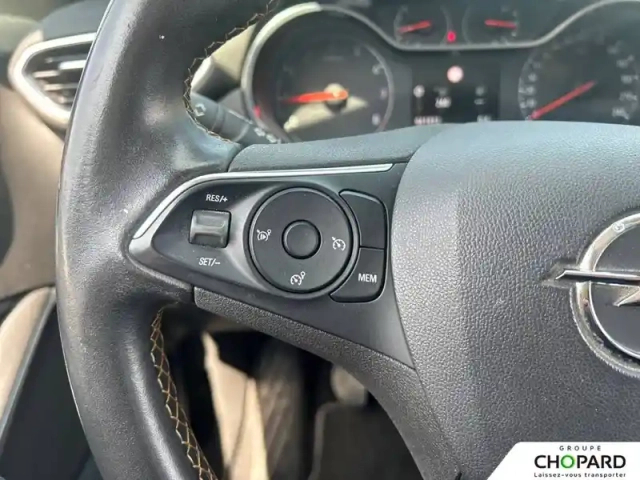 Opel Crossland X 1.2 turbo 110 ch — photo 16