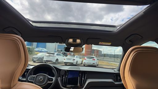 Volvo XC60 2.0 T6 340 AWD BVA - Inscription Luxe – 2021 – 92000 km – Hybride rechargeable – Boîte Automatique — photo 34